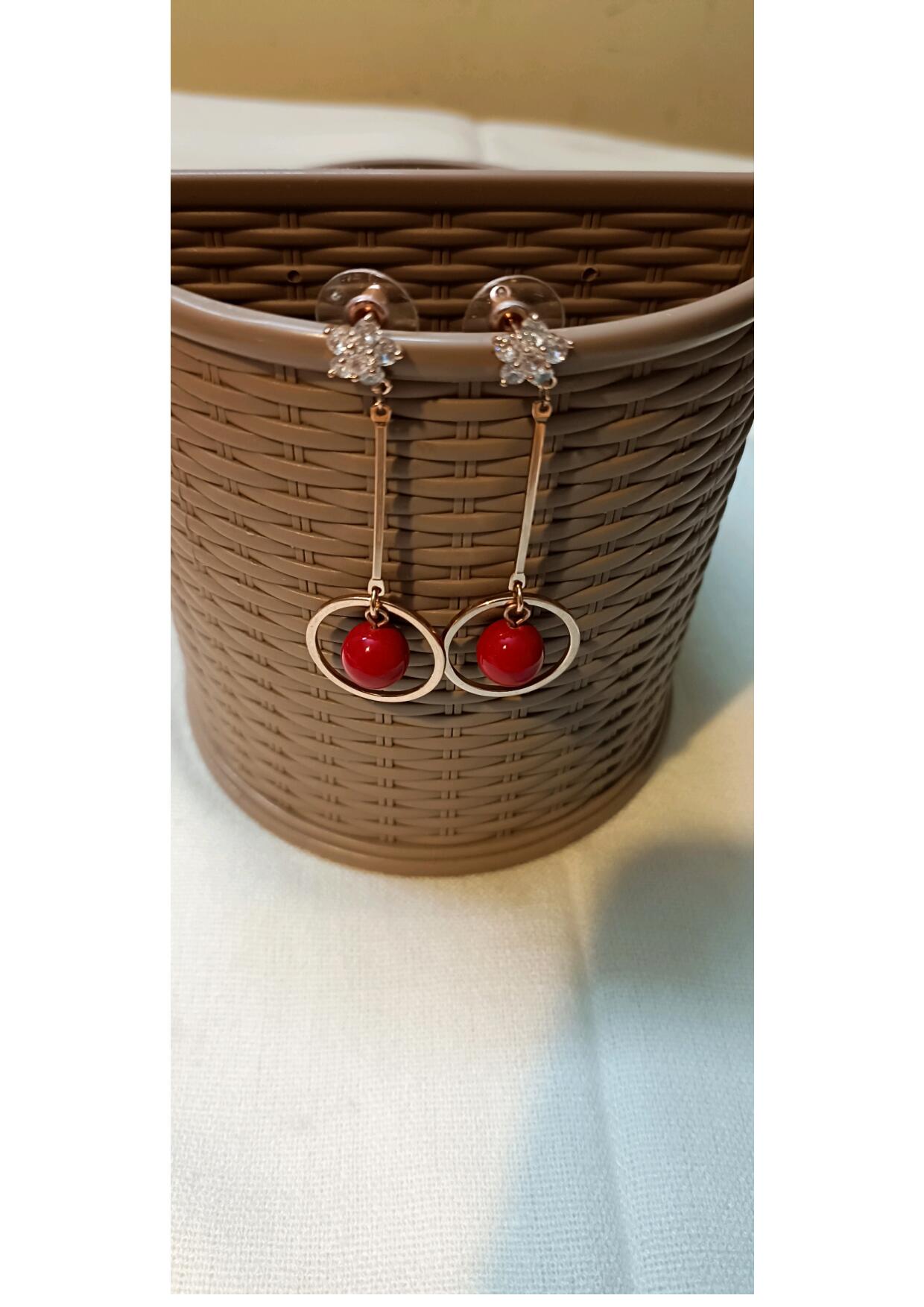 RED BEAD AMERICAN DIAMOND DANGLER EARRINGS