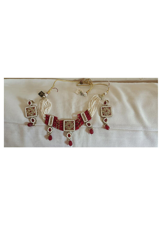 MAROON BEAD & PEARL ETHNIC NECKLACE SET