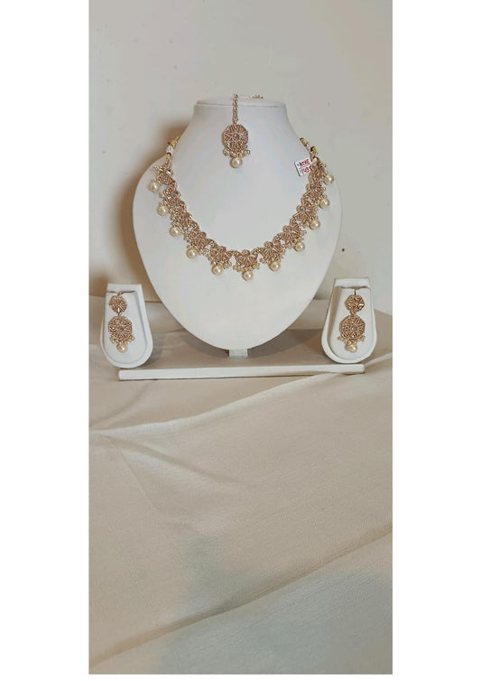 BLUSH KUNDAN PEARL CHOKER NECKLACE SET