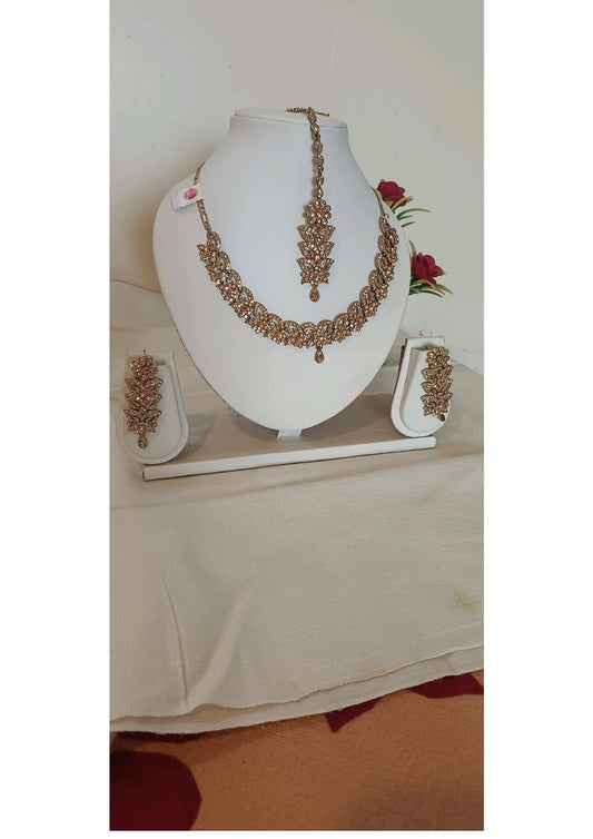 BRONZE ANTIQUE AMERICAN DIAMOND NECKLEACE SET