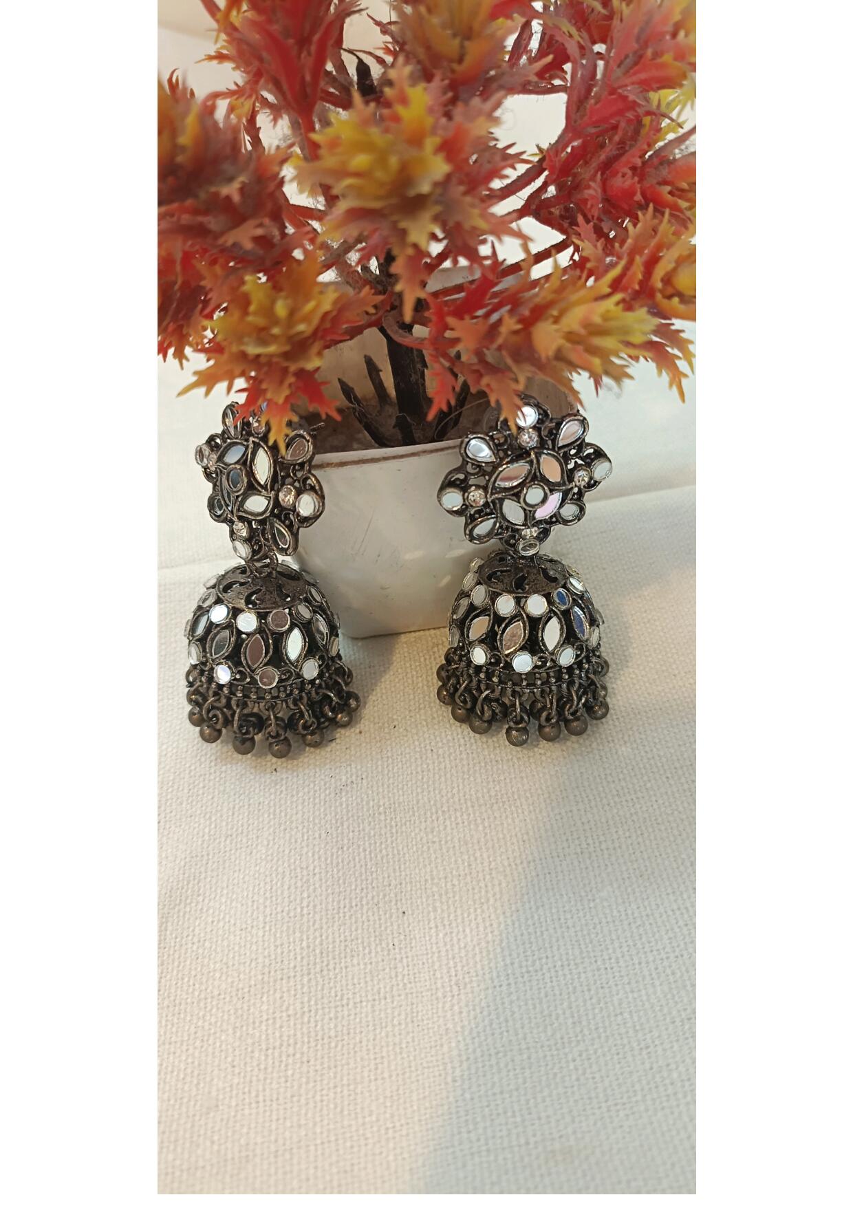 BLACK OXIDISED ANTIQUE KUNDAN JHUMKI EARRINGS