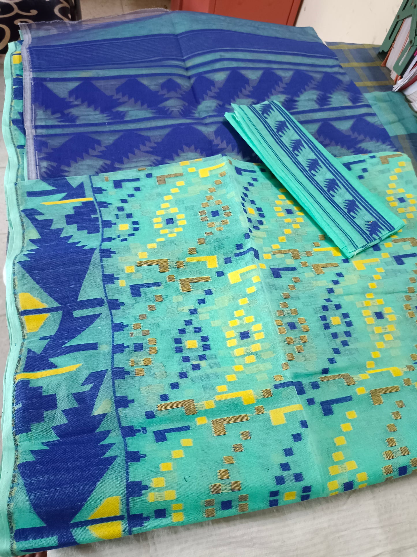 Rama Green and blue border dhakai jamdani saree